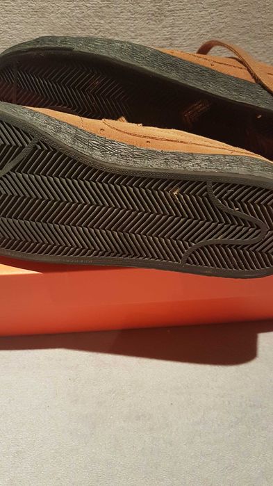 BUTY NIKE SB BLAZER LOW (light British Tan / Black)