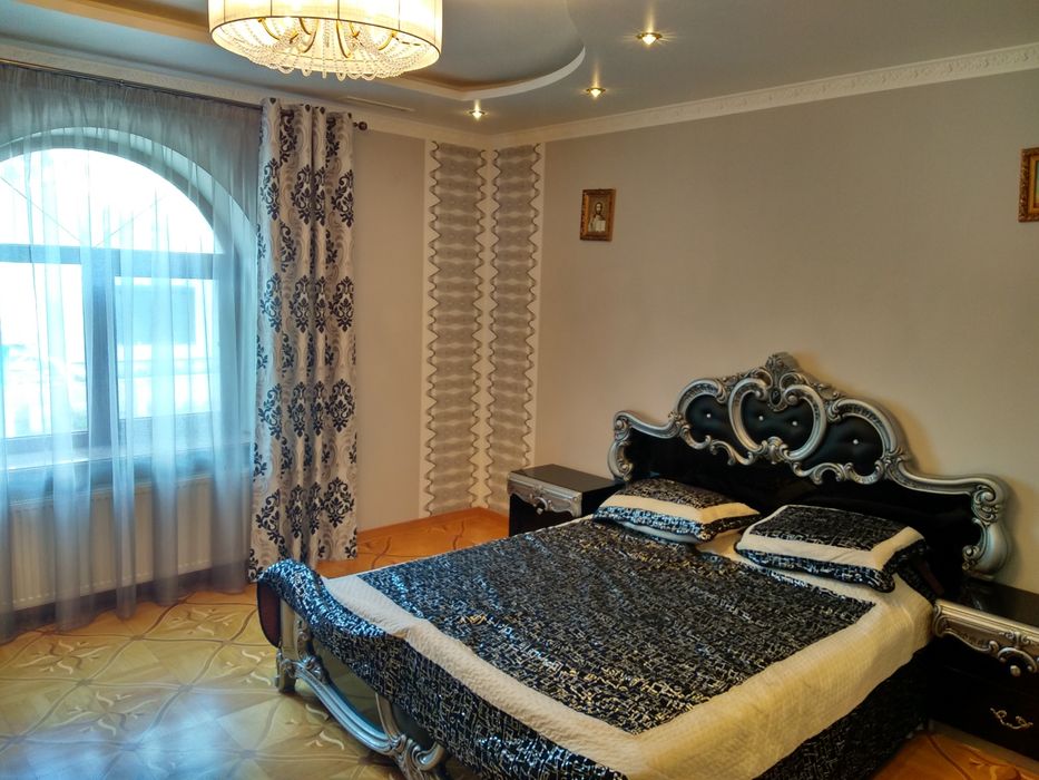 Продам Будинок в Елітному  районі Соснівка