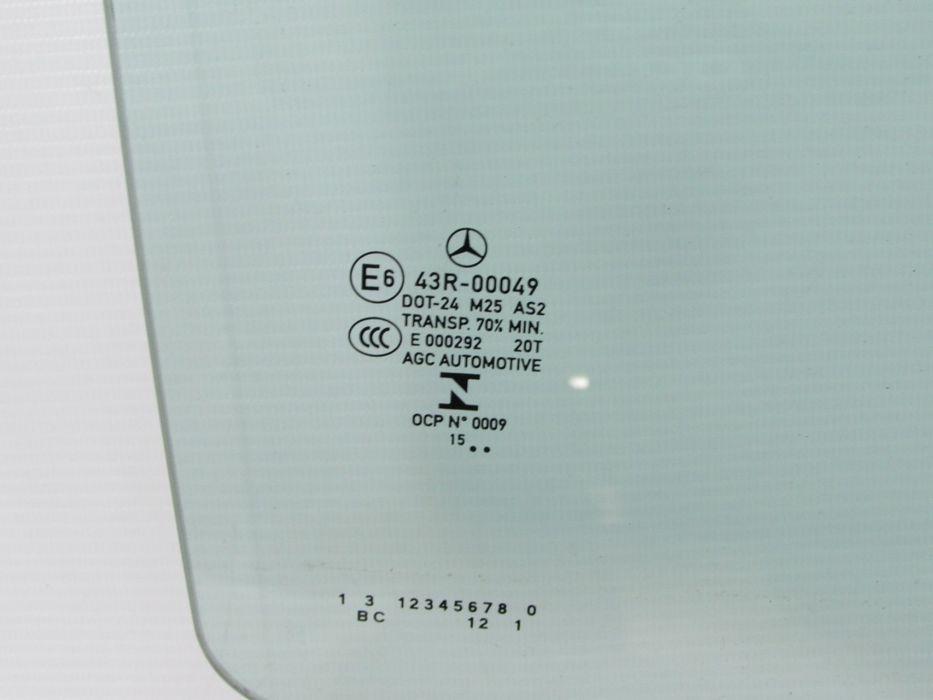 Vidro Da Porta Mercedes-Benz C-Class Ref: 0006569