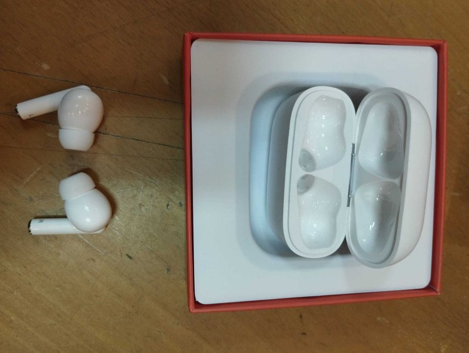 Wireless Headphones for iOS/Android64585881219201120