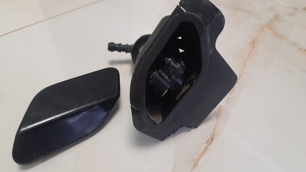 Опель вектра с кришка і форсунка омвача фар 2006 - 2009р