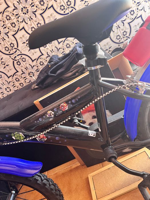 Bicicleta Marvel