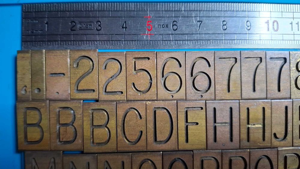 Alfabeto para pantógrafo