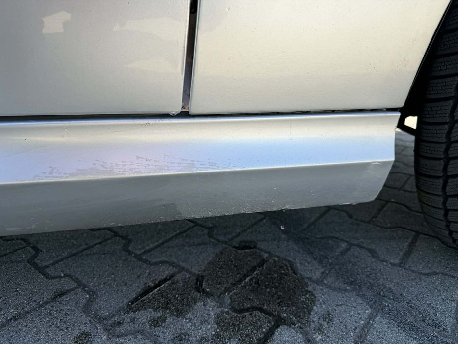 BMW E90 2.0D 143km