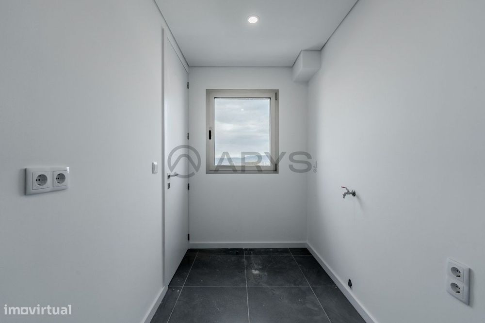 Apartamento T2 em São Vicente, Próximo ao Centro de Braga