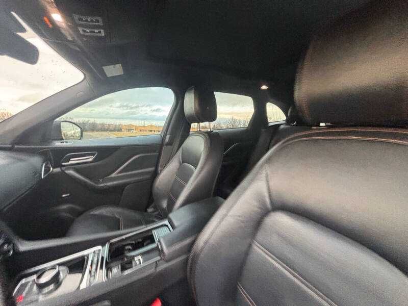 2019 Jaguar F-PACE