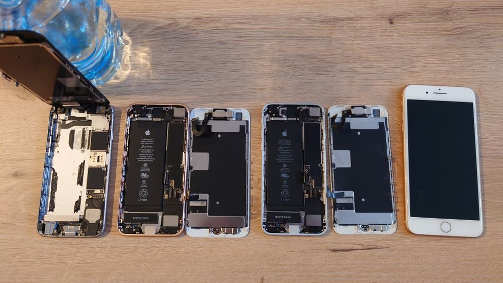 4 telefony Apple iPhone uszkodzone - do naprawy / na części