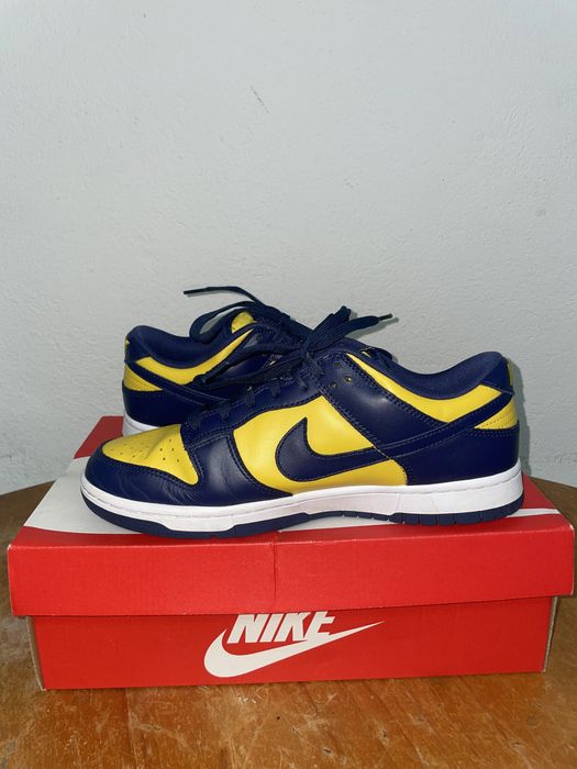 Nike Dunk Low “Michigan”