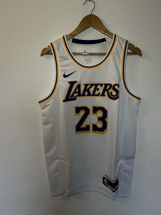 Camisolas NBA LA LAKERS  #23 James  #24 Bryant  #77 Doncic