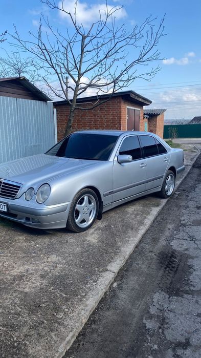 Продам Mercedes w210 E200 kompresor