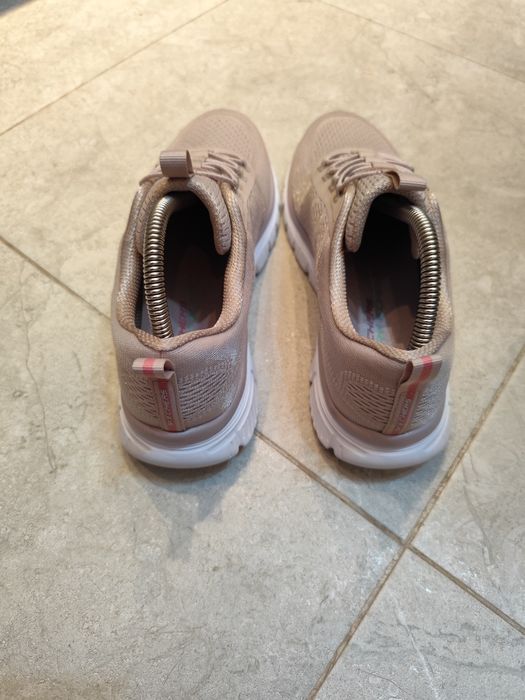 Кросівки Skechers 41/26,5
