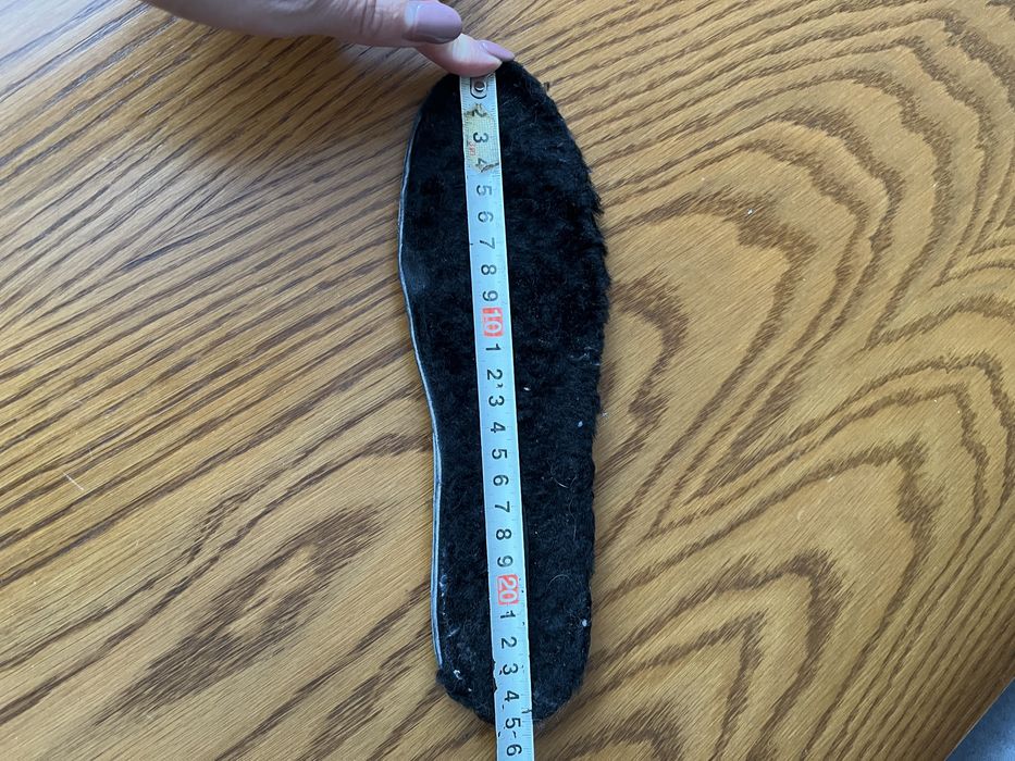 Черевики жіночі ( спорт) Estro б/в