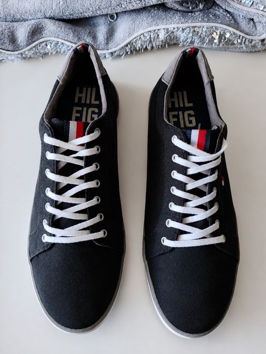 Tommy Hilfiger trampki męskie czarne 27 cm