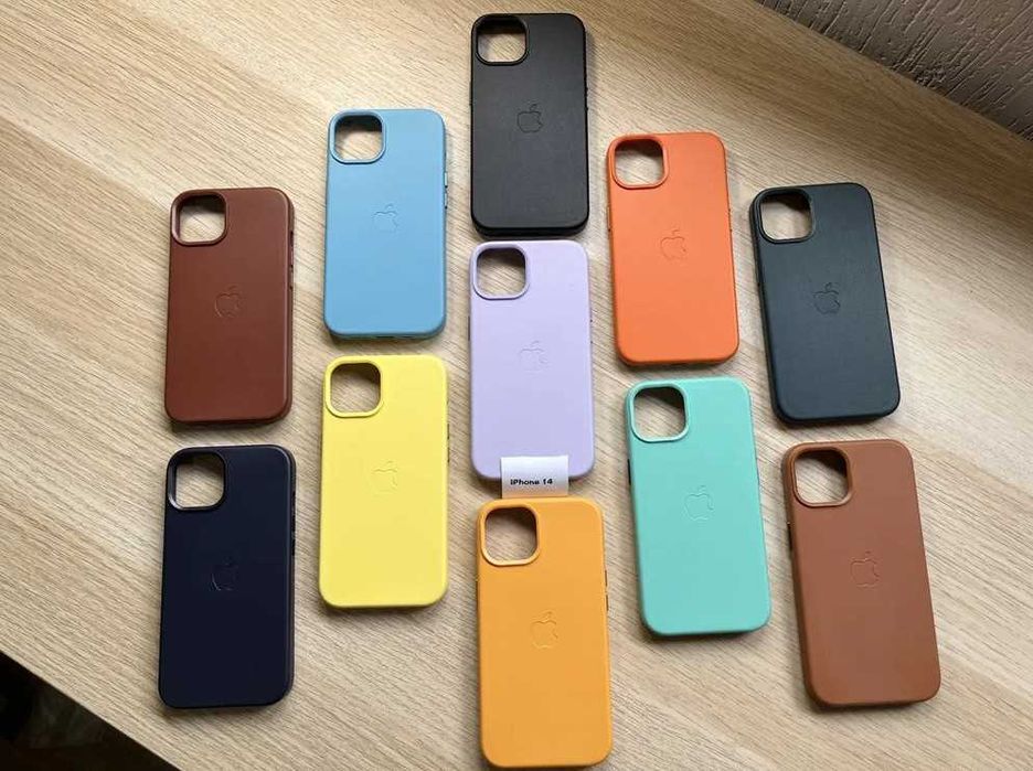 Capas iPhone 12, 12 Pro, 13, 13 Pro, 14, 14 Pro em Pele sintética