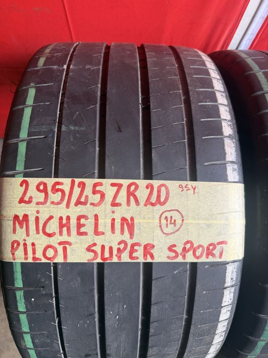 Pneus 295/25/20 Michelin  Impecaveis