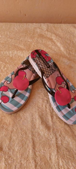 Детские вьетнамки  36р.