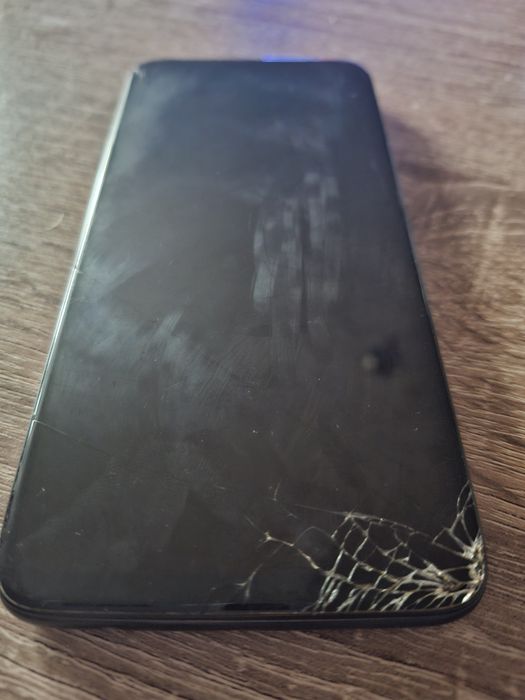 Telefon Motorola Moto G8 power