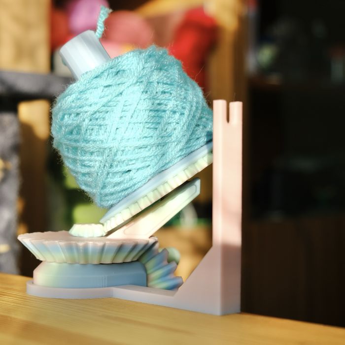 Моталка для пряжі ручна