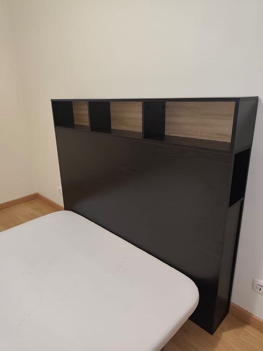 Cabeceira de cama com base de colchão