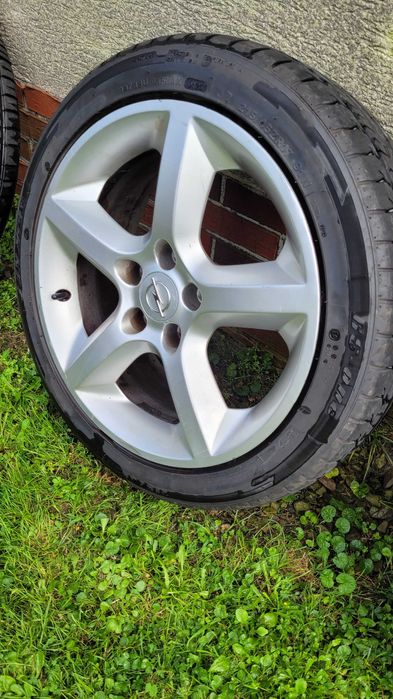 Alufelgi +nowe letnie oponu R17