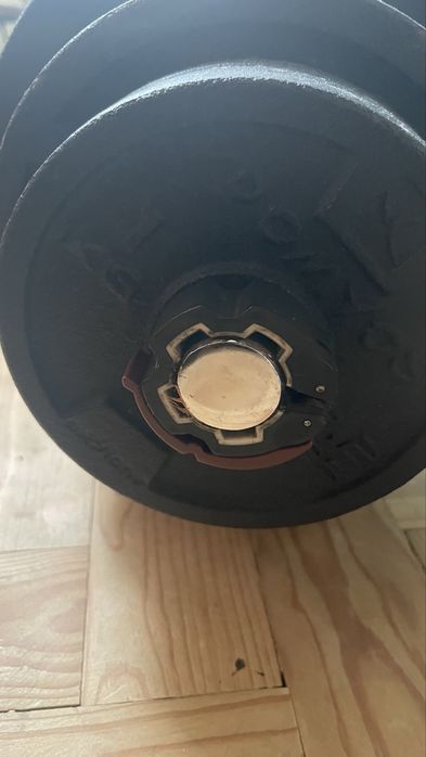 Barra de exercicios W com 34k de pesos.