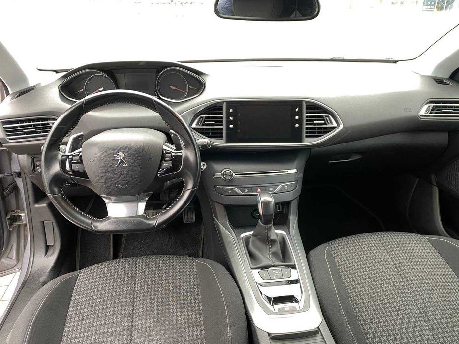 Peugeot 308, 2019 рік, двигун 1.5 BlueHDi