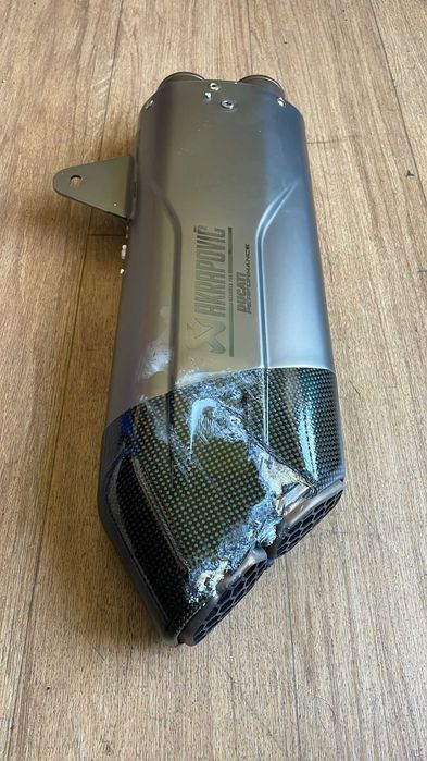 PONTEIRA ESCAPE AKRAPOVIC DUCATI MULTISTRADA V4 PIKES PEAK 2023