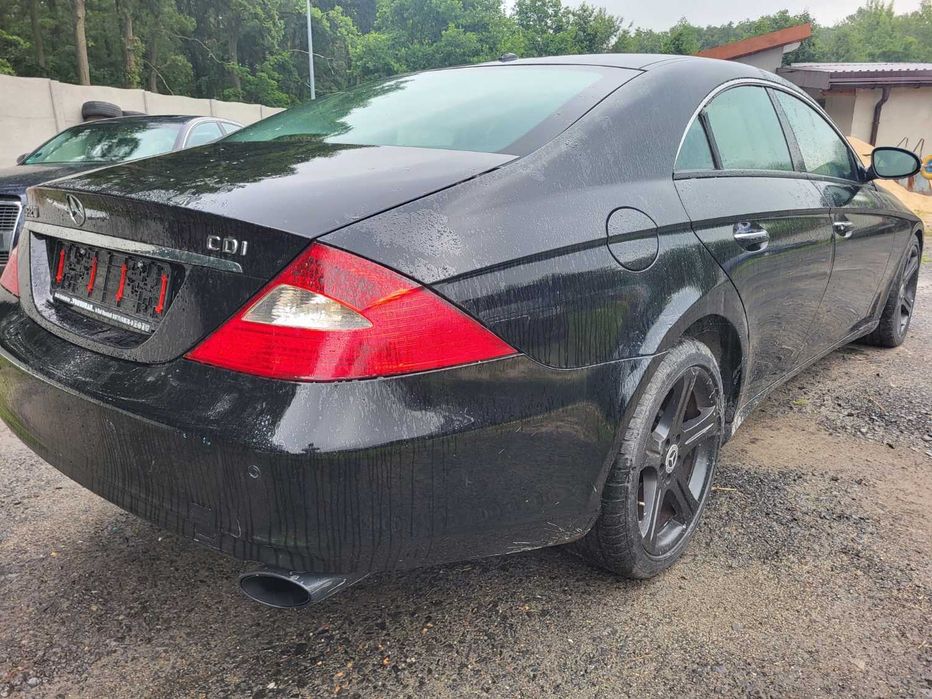 Mercedes CLS 775 197 Drzwi wyprzedaż