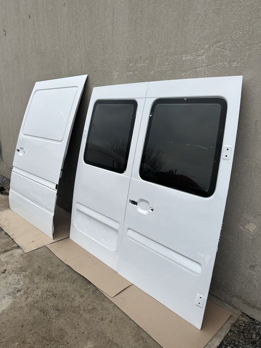 Низькі двері в ідеальному стані Mersedes Sprinter / LT