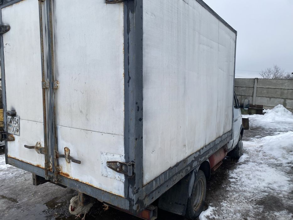 Продам газель газ 33021