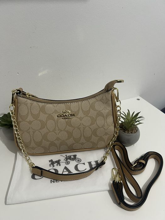 Coach Teri Shoulder Bag in Signature Canvas