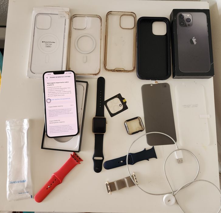 Iphone 13 pro Max de 128GB, bem estimado e conservado, vai com Apple Watch