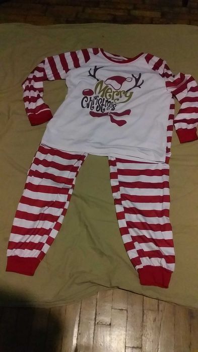 Костюм  жіночий,універсал-новий-Merry Christmas -XL;L