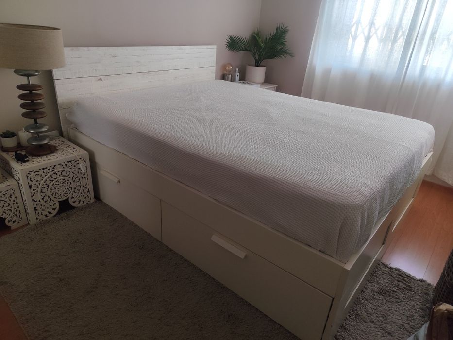 Cama IKEA Brimnes 160x200 branca