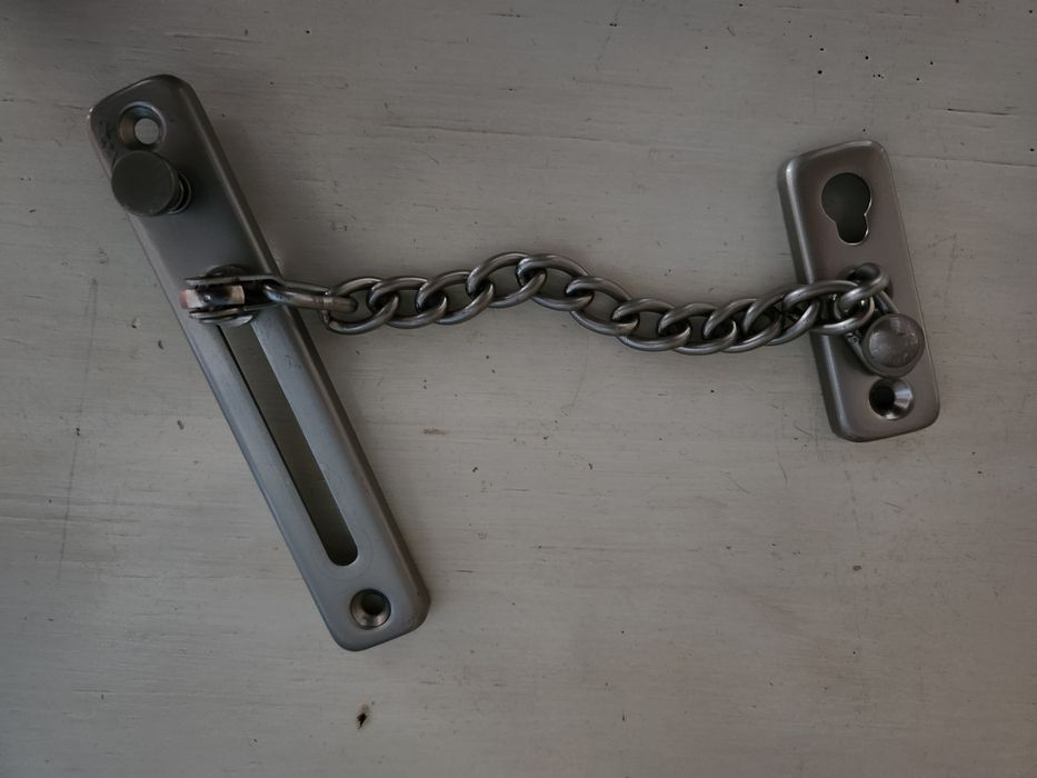 Tranca para porta