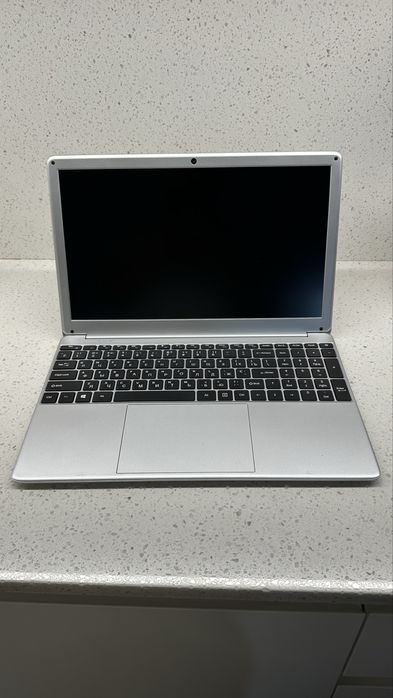 Ноутбук Feedme Intel Atom x5-E8000 CPU 1.04 GHz