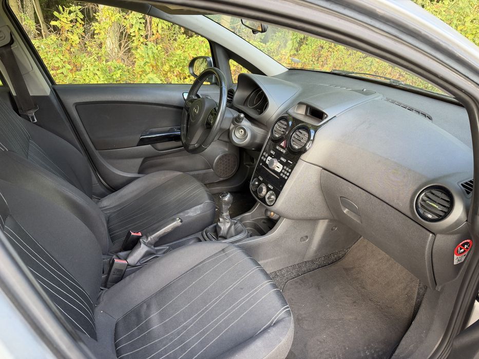 Opel Corsa D 1.3 Multijet Sprawna