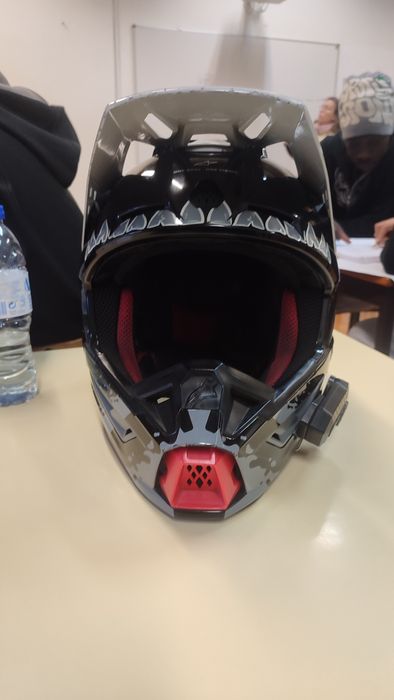 Capacete Alpine star