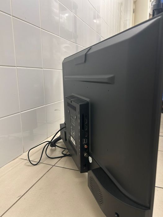 Smart Tv 32” como nova e sem marcas