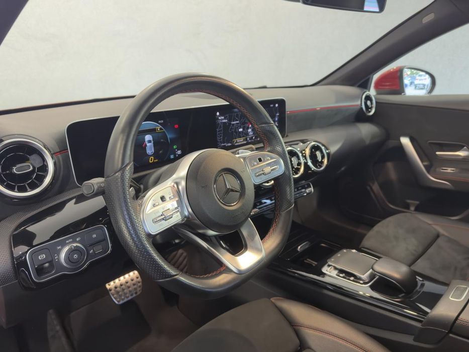 Mercedes-Benz A 180 d AMG - Cx Auto