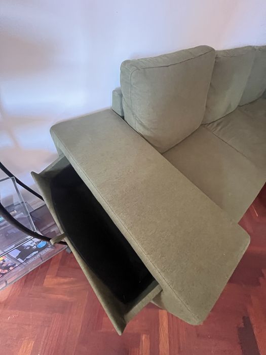 Sofa-cama 3 lugares com chaise longue reversivel GOSLING verde gato preto