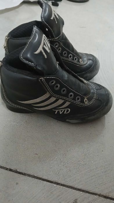 Botas hóquei patins TVD tam 36