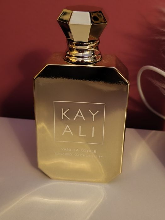 Unikat Kayali Vanilla Royale Sugared Patchouli