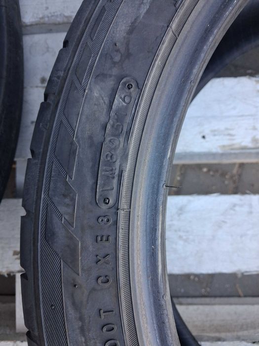 2x używane opony letnie 225/45 R19 Toyo Gwarancja Montaż