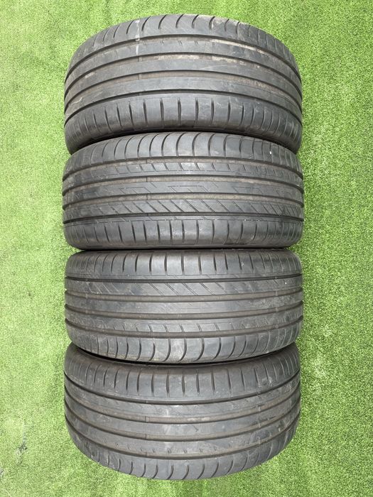 Резина Шини 215/55 R16 Fulda SportControl