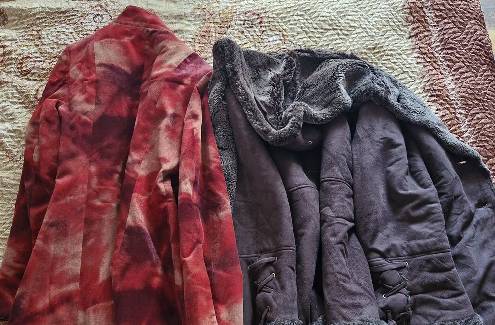 Жіночий одяг різний