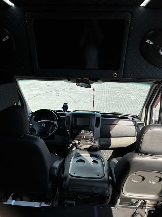 Mercedes-Benz Sprinter Long Passenger