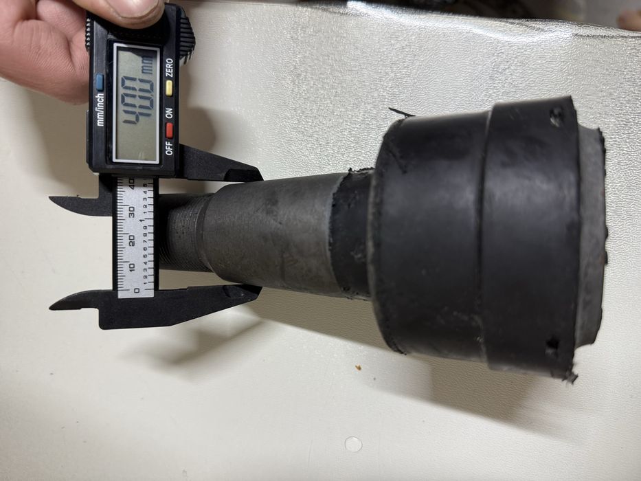 Палец реактивной штанги камаз  . Ремонтні . Україна. Палец РМШ Краз.