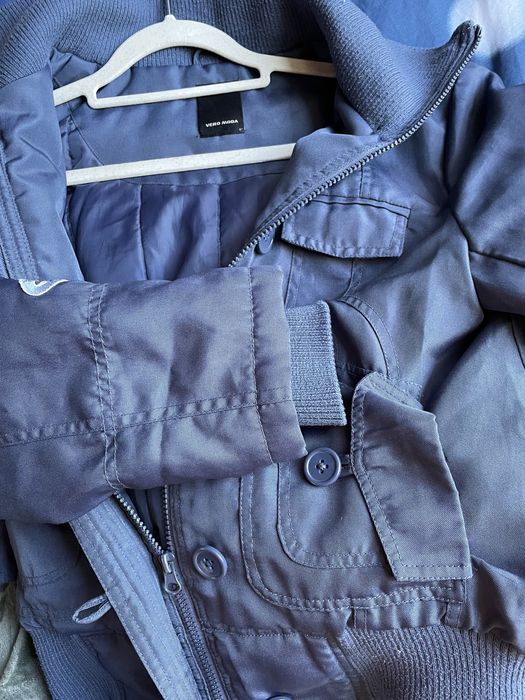Zimowa ekstrawagancka kurtka z kieszeniami Vero Moda