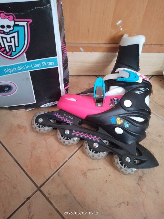 Rolki monster high prawie jak nowe